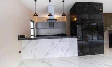 CASA NUEVA EN RESIDENCIAL VIA CUMBRES EN VENTA EN CANCUN COLDWELL BANKER