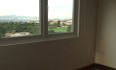LOMAS COUNTRY RENTA DEPARTAMENTO 300M2