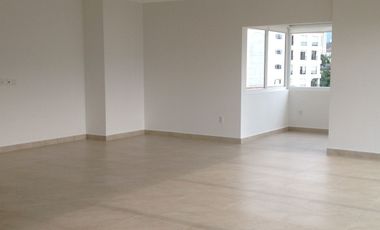 LOMAS COUNTRY RENTA DEPARTAMENTO 300M2
