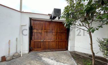 SE ALQUILA CASA FRENTE AL MALECON EN CHORRILLOS