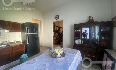 Casa amueblada en renta ubicada en Quevedo, Col. María de la Piedad, en Coatzacoalcos, Veracruz.