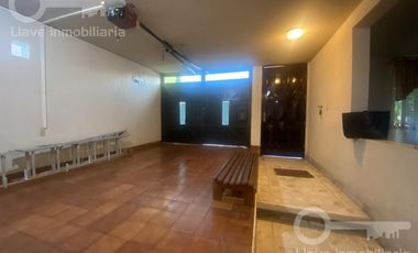 Casa amueblada en renta ubicada en Quevedo, Col. María de la Piedad, en Coatzacoalcos, Veracruz.