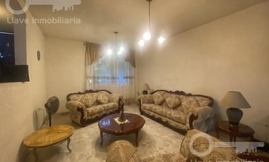 Casa amueblada en renta ubicada en Quevedo, Col. María de la Piedad, en Coatzacoalcos, Veracruz.
