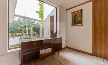Casa en arriendo en LO BARNECHEA