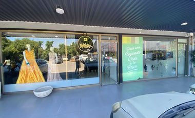 Local comercial en arriendo en COLINA