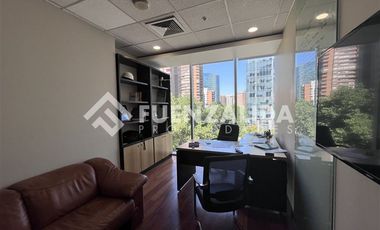 Oficina en Venta en Alonso de Córdova metro Manquehue