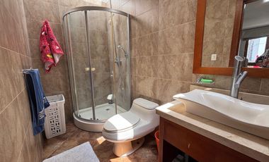 VENDO CASA - 3 DORMITORIOS - CUMBAYA TANDA - SALA DE ESTAR