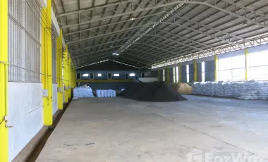 Studio Warehouse for sale in Makhun Wan, Chiang Mai