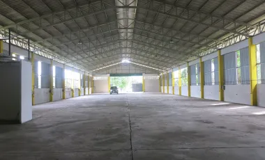 Studio Warehouse for sale in Makhun Wan, Chiang Mai