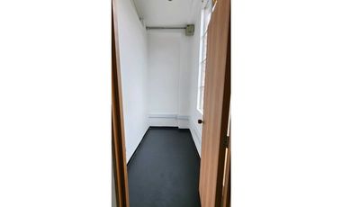 ARRIENDO OFICINA 325M2 REMODELADA CHAPINERO