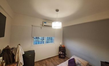 Departamento en venta - 2 Dormitorios 1 Baño - Cochera - 55Mts2 - Monte Grande