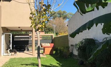 Casa - Lisandro Olmos Etcheverry