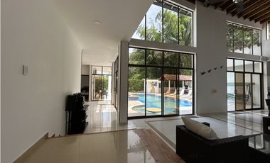 VENTA/PERMUTA CASA CAMPESTRE VIA MELGAR, LINO