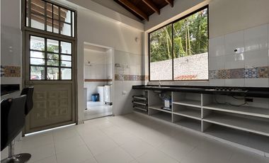 VENTA/PERMUTA CASA CAMPESTRE VIA MELGAR, LINO