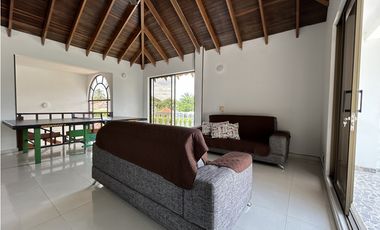 VENTA/PERMUTA CASA CAMPESTRE VIA MELGAR, LINO