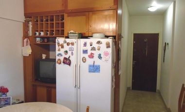 VENTA DEPARTAMENTO DE 3 AMBIENTES EN VICENTE LÓPEZ.