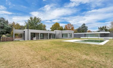 Espectacular casa a estrenar en alquiler en el barrio San Joaquín