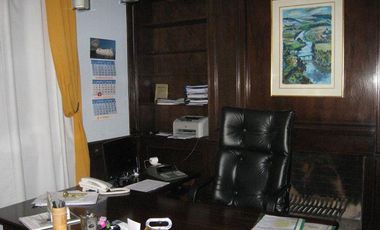 OFICINA / DEPARTAMENTO USO PROFESIONAL - CAPITAL - ACEPTA PERMUTA MENOR VALOR