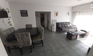 Departamento en venta - 2 Dormitorios 1 Baño - 65Mts2 - Monte Grande