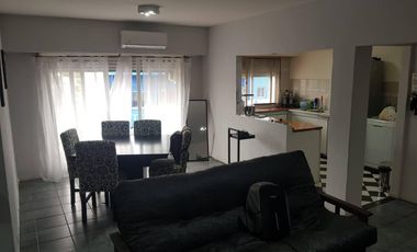 Departamento en venta - 2 Dormitorios 1 Baño - 65Mts2 - Monte Grande