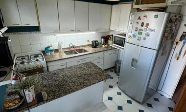 PH en venta - 2 Dormitorios 2 Baños - Cochera - 118Mts2 - Villa Sarmiento