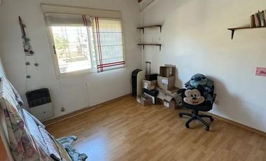 PH en venta - 2 Dormitorios 2 Baños - Cochera - 118Mts2 - Villa Sarmiento