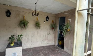 Casa - Claypole