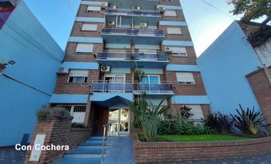 Departamento 3 amb c/balcón al frente -  Moron