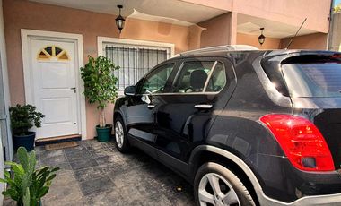 VENTA DÚPLEX 4 AMBIENTES EN MUNRO