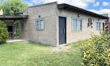 Venta complejo de 2 cabañas en Bahía de los Lobos - Laguna De Lobos
