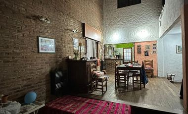 Amplia casa en Boulogne