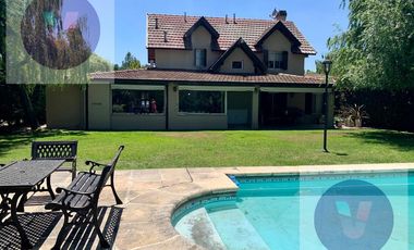 Casa en venta - Barrio Echeverria Del Lago, Canning