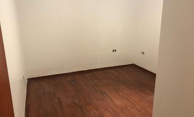 Casa en venta - 2 Dormitorios 2 Baños - Cochera - 415Mts2 - Escobar