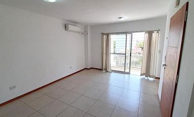 Departamento 2 amb c/balcón zona universidad -  Moron