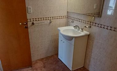 Departamento en edificio de categoria Building en Plaza Paso