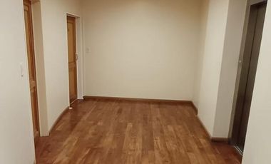 Departamento en edificio de categoria Building en Plaza Paso