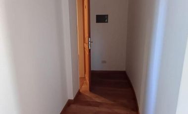 Departamento en edificio de categoria Building en Plaza Paso