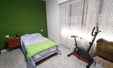Casa en venta en Moron