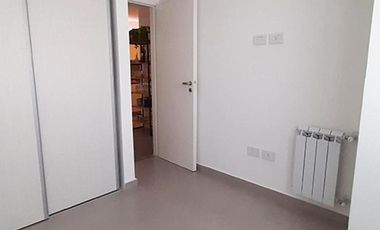 Departamento de 3 Ambientes balcón frente zona tribunales de Moron