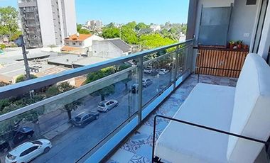 Departamento de 3 Ambientes balcón frente zona tribunales de Moron