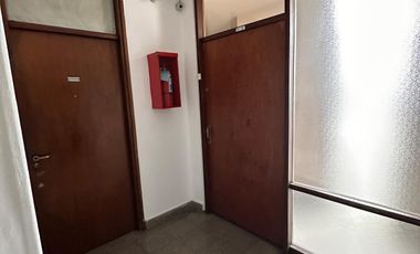 Oportunidad Venta Oficina, Calle Santa Rosa, Centro de Córdoba.