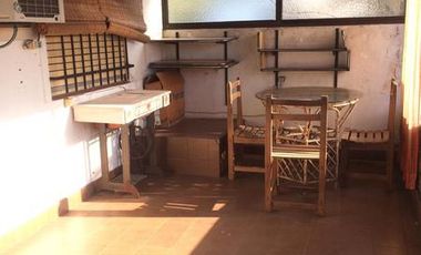Casa en planta baja   Dpto. 3  AMB en PA. Venta únicamente en block.