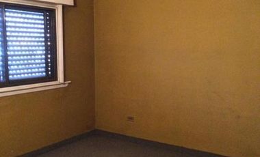 Casa en planta baja   Dpto. 3  AMB en PA. Venta únicamente en block.