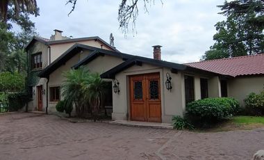 Casa en venta 5 amb en Ituzaingo norte