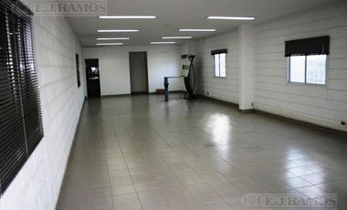 Depósito en Zarate