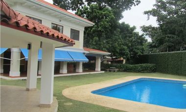 ALQUILER DE CASA EN EL DORADO