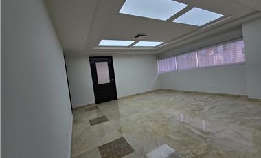 Oficina en venta - Obarrio - Ph Comosa- 4 Park D.D