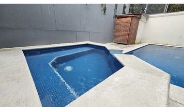 SE VENDE CASA EN LA  ALAMEDA