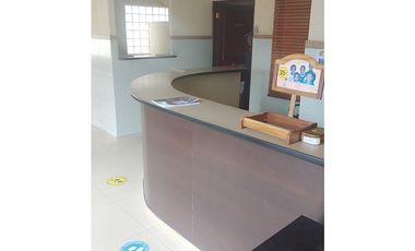 LOCAL COMERCIAL / SOBRE LA VIA ESPAÑA / 253M2 / OFICINAS / DEPOSITO