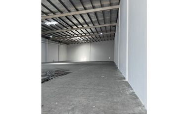 SE ALQUILA AMPLIA GALERA EN COSTA DEL ESTE PARQUE INDUSTRIAL